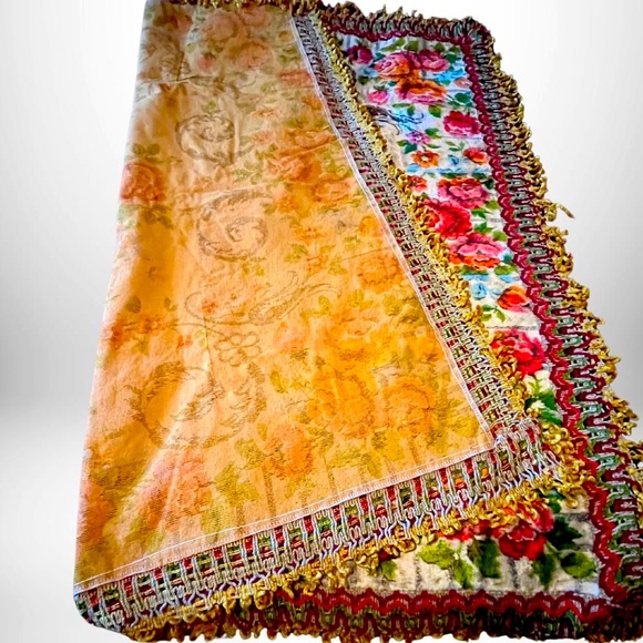 Vintage Unused Multi-Use Floral Velvet Table Cloth, Tapestry Made in Italy 1970s - Picture 5 of 6